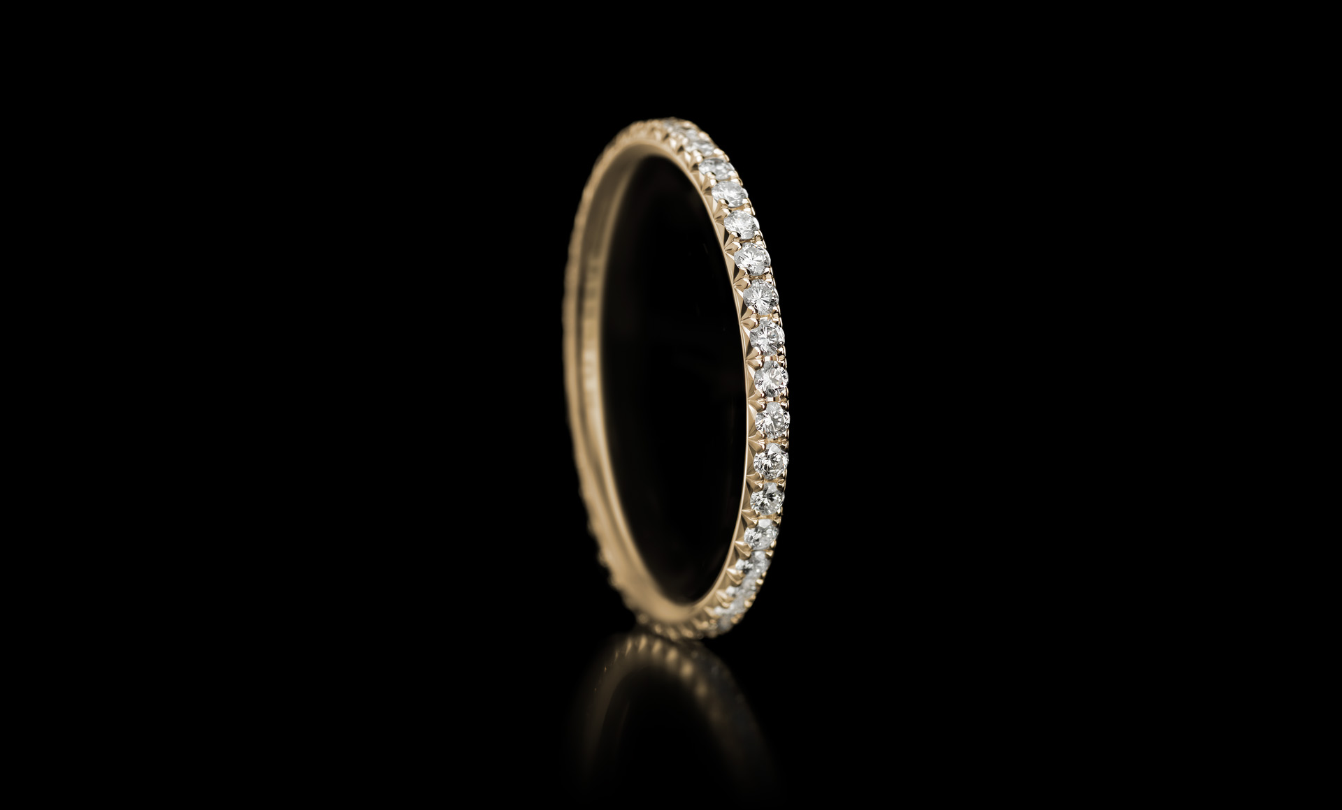 Halo No.1 diamond ring yellow gold