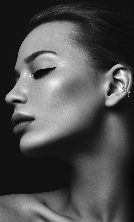 Woman wearing Montluc Diamond Cuff Earring